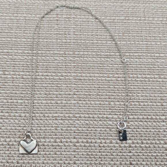 18 Inch Sterling Silver Small Rustic Heart Mail Envelope Pendant Necklace A6371 - Picture 1 of 6
